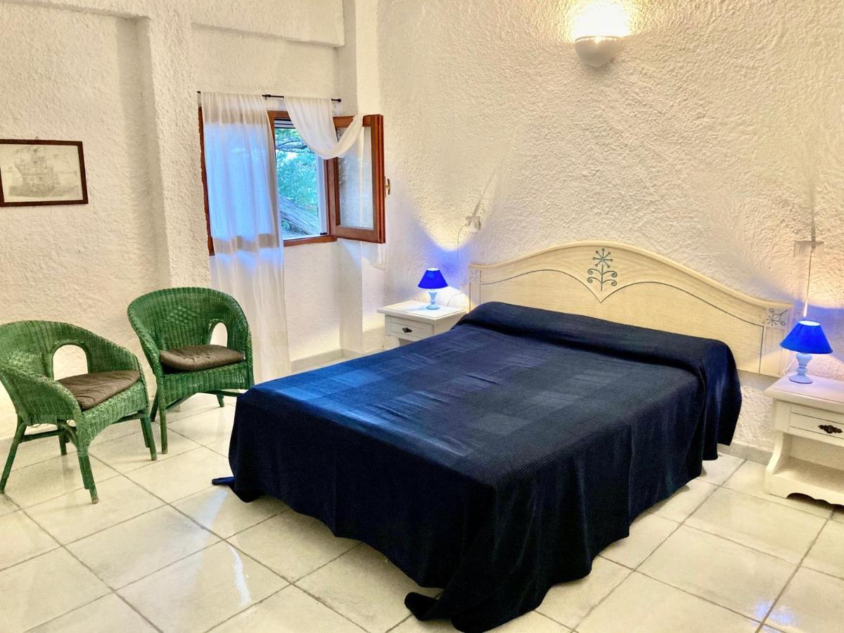 Villa Angela Santa Teresa Gallura Bagian luar foto